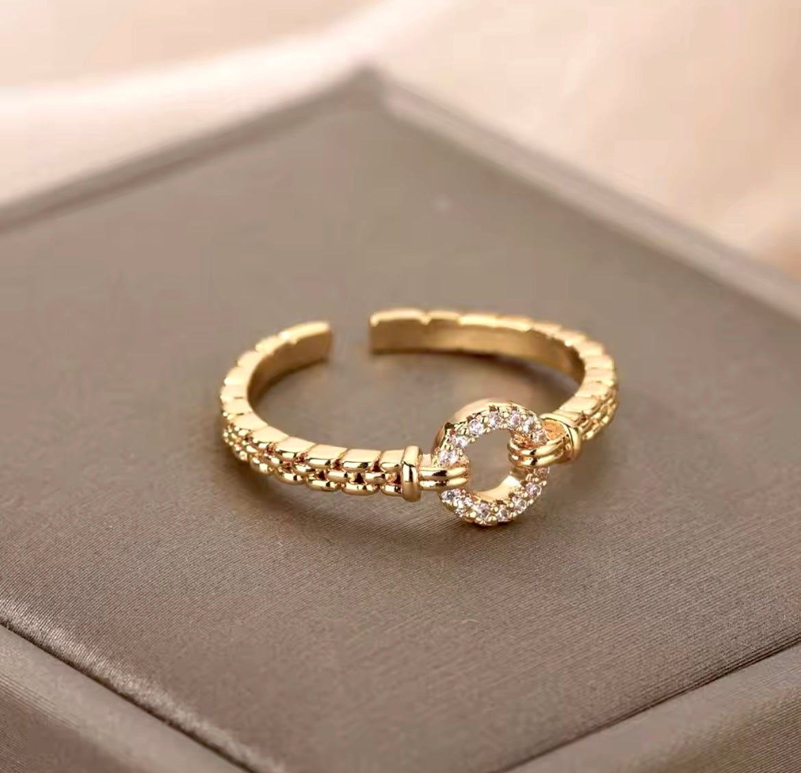 Bague Étincelante Iconique